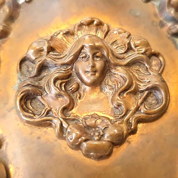 Massive Vintage Ornate Art Nouveau Belt Buckle - Picture 2 of 8